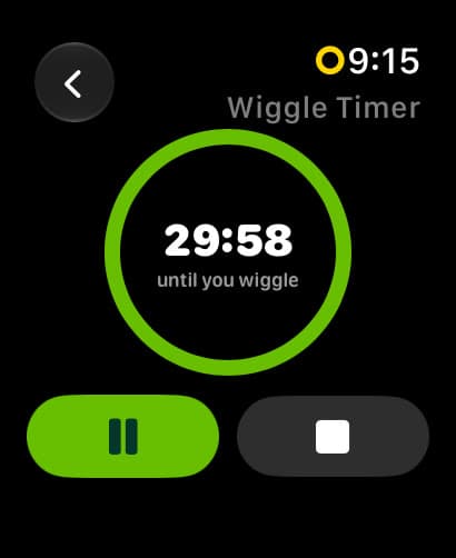 El Temporizador de Movimiento en el Apple Watch con la cuenta atrás en 29:58 para moverte, con botones de pausa y detener